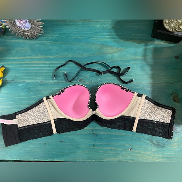 PINK convertible strapless bra - Picture 4 of 5